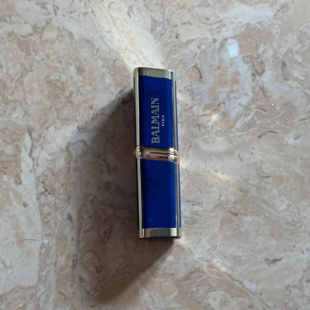 L'Oreal Paris CR X Balmain Lipstick Freedom